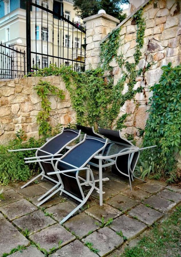 Frank Apartament
